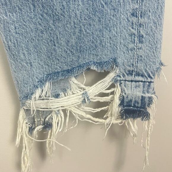 GRLFRND Helena High Rise Chew Hem Straight Leg Jeans in Hold On sz 29 Light Blue - Picture 8 of 13